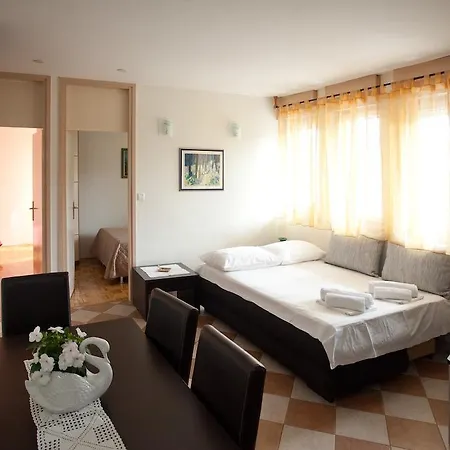 Ideal Location Apartment