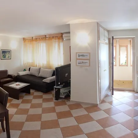 Apartment Ideal Location